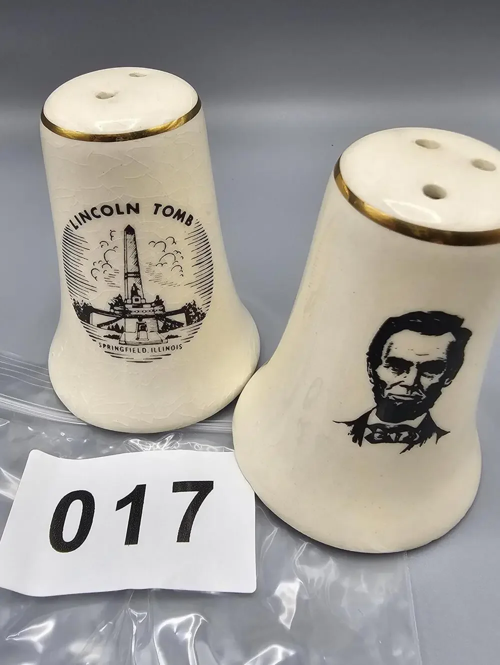 Vintage Lincoln Tomb Salt and Pepper Shakers